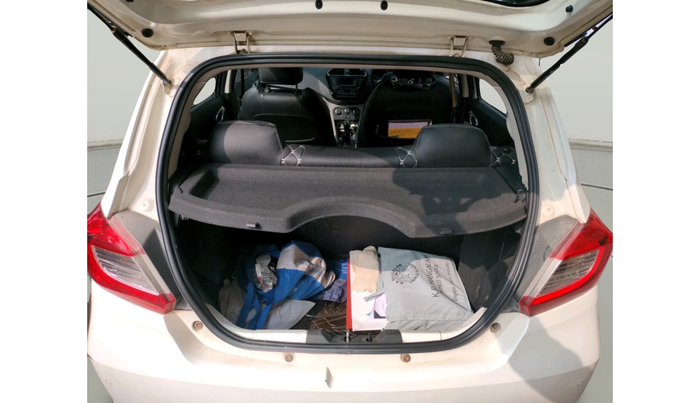 2016 Tata Tiago XZ PETROL, Petrol, Manual, 58,594 km, exterior