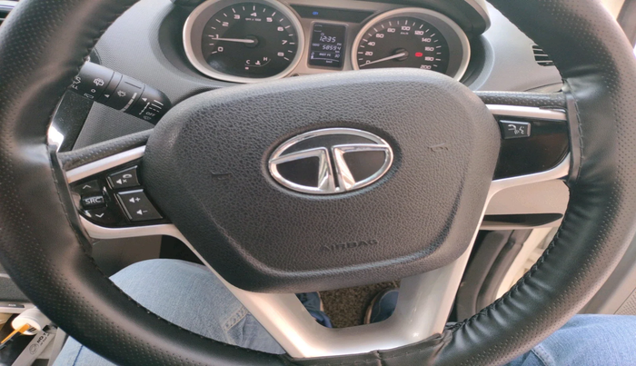 2016 Tata Tiago XZ PETROL, Petrol, Manual, 58,594 km, interior