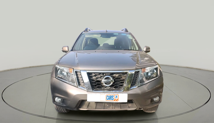 2018 Nissan Terrano XL (P), Petrol, Manual, 1,18,038 km, exterior