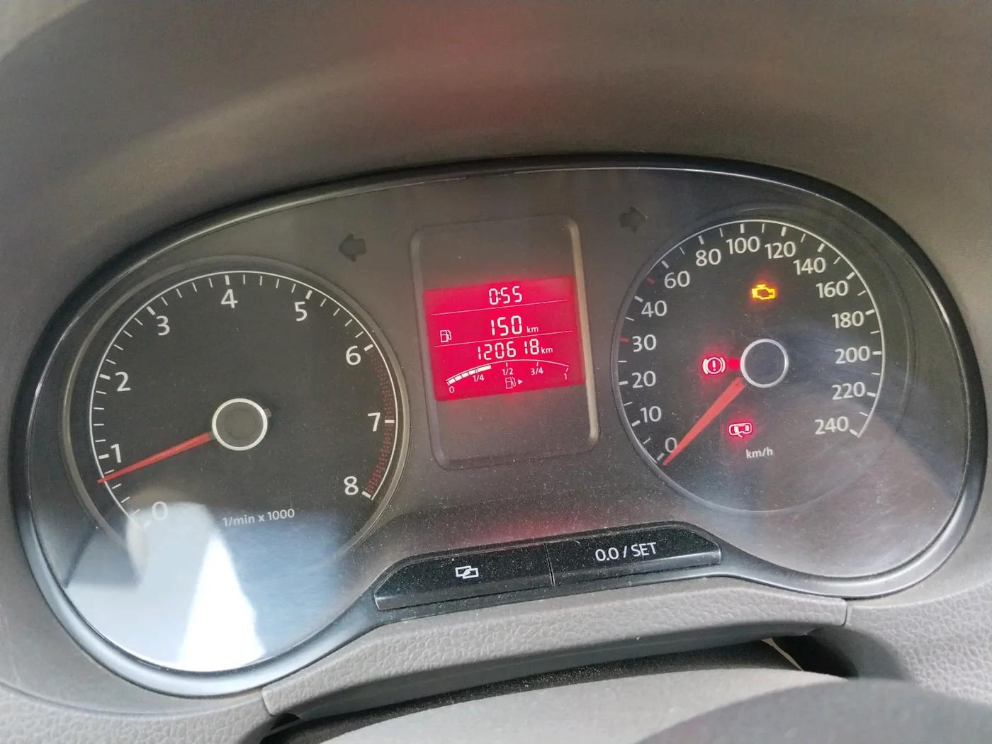 2012 Volkswagen Vento Comfortline 1.2 Petrol, Petrol, Manual, 1,21,500 km, interior
