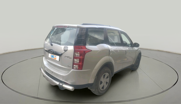 2016 Mahindra XUV500 W6 AT, Diesel, Automatic, 57,422 km, exterior