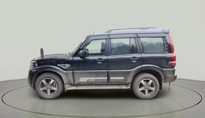 2023 Mahindra SCORPIO CLASSIC S11 MT 7S CC, Diesel, Manual, 78,326 km, exterior