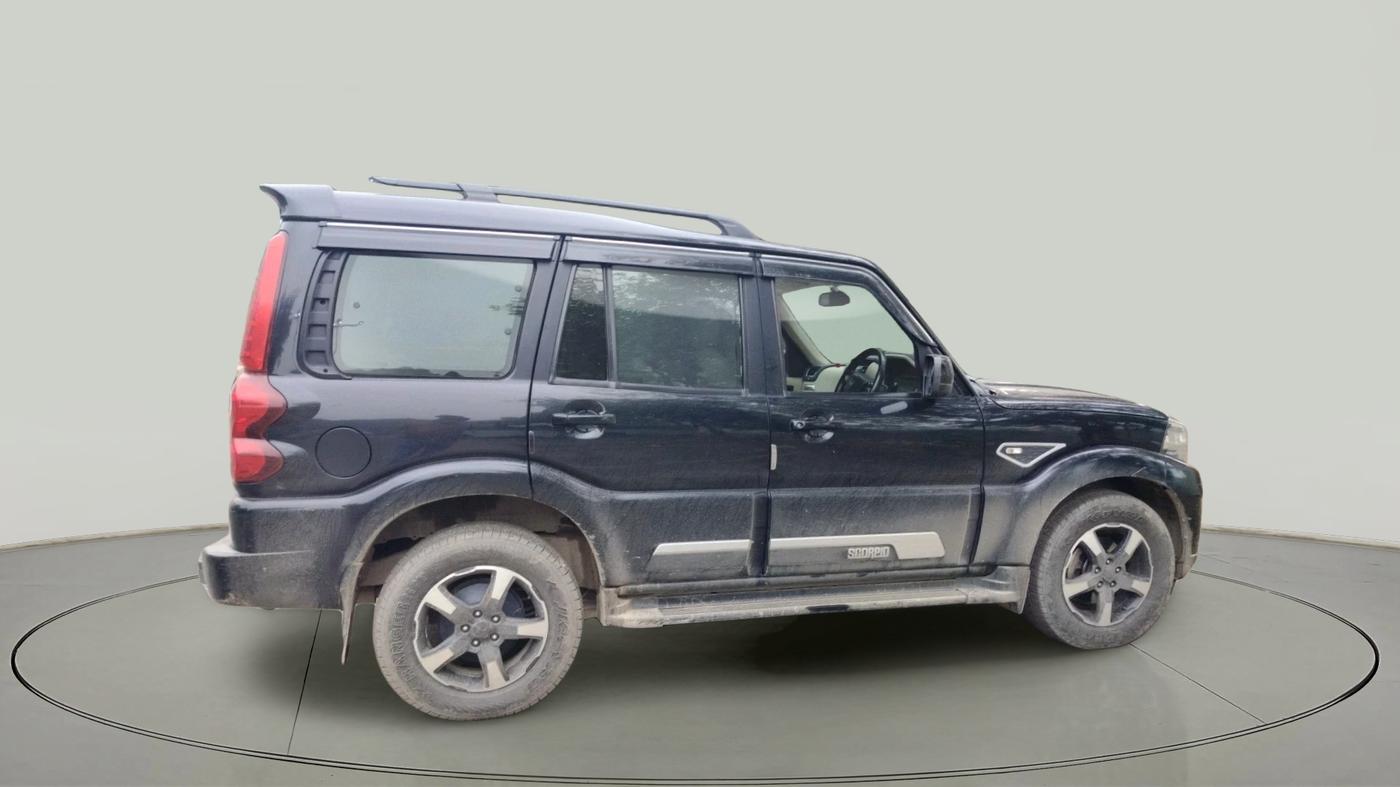 2023 Mahindra SCORPIO CLASSIC S11 MT 7S CC, Diesel, Manual, 78,326 km, exterior