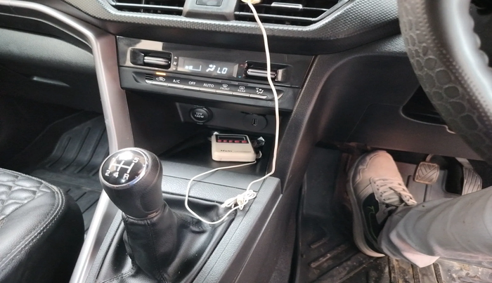 2023 Maruti BREZZA VXI SMART HYBRID, Petrol, Manual, 9,985 km, interior