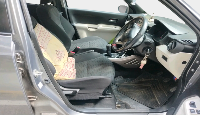 2017 Maruti IGNIS DELTA 1.2, Petrol, Manual, 48,437 km, interior