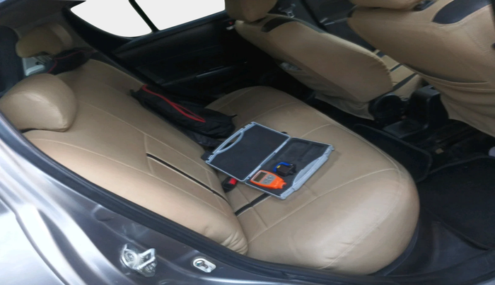 2013 Maruti Swift ZXI, Petrol, Manual, 1,11,921 km, interior