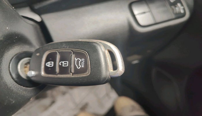 2019 Hyundai VENUE S 1.4 CRDI, Diesel, Manual, 1,06,512 km, interior