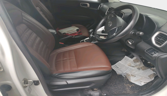 2019 Hyundai VENUE S 1.4 CRDI, Diesel, Manual, 1,06,512 km, interior