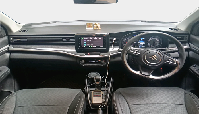 2022 Maruti XL6 ALPHA AT, Petrol, Automatic, 15,415 km, interior