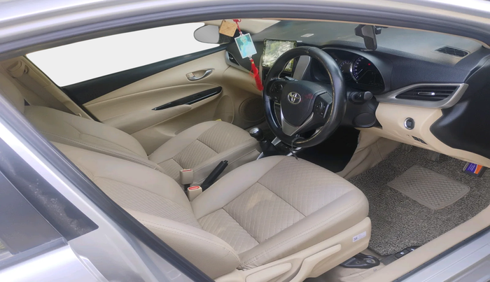2021 Toyota YARIS G MT, Petrol, Manual, 55,126 km, interior