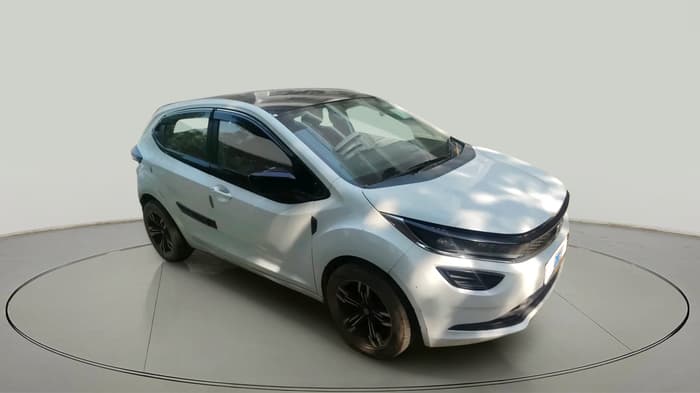 2020 Tata ALTROZ XE DIESEL, Diesel, Manual, 62,575 km, exterior