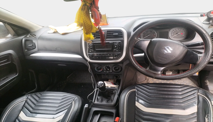 2018 Maruti Vitara Brezza VDI, Diesel, Manual, 1,33,328 km, interior