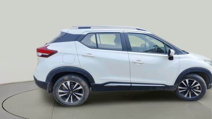 2019 Nissan Kicks XV 1.5, Petrol, Manual, 53,701 km, exterior
