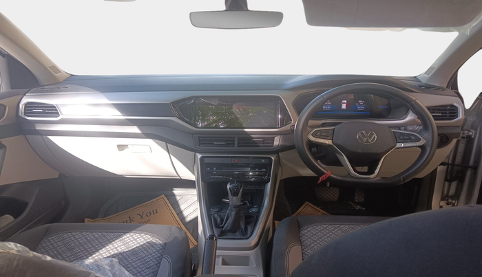 2025 Volkswagen TAIGUN Highline Plus 1.0 TSI AT, Petrol, Automatic, 834 km, interior