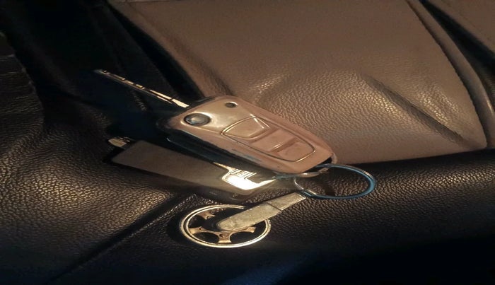 2014 Tata Zest XT PETROL, Petrol, Manual, 1,16,819 km, interior