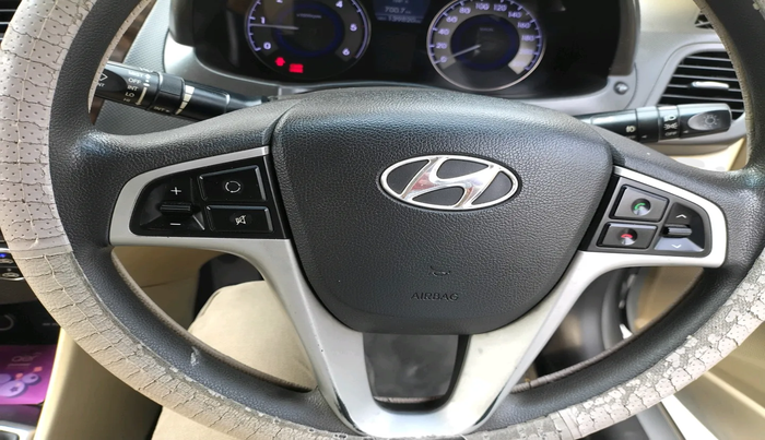 2012 Hyundai Verna FLUIDIC 1.6 CRDI SX, Diesel, Manual, 1,39,820 km, interior