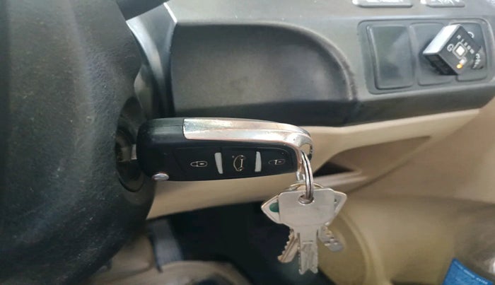 2011 Honda Civic 1.8L I-VTEC S MT, Petrol, Manual, 1,83,276 km, interior
