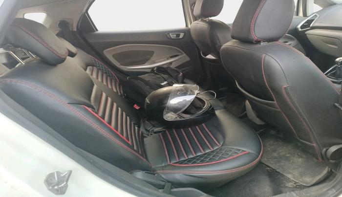 2016 Ford Ecosport TITANIUM 1.5L DIESEL, Diesel, Manual, 2,88,625 km, interior