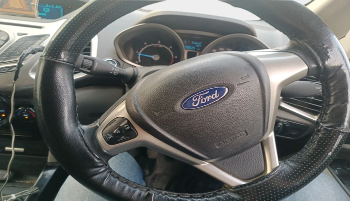 2016 Ford Ecosport TITANIUM 1.5L DIESEL, Diesel, Manual, 2,88,625 km, interior