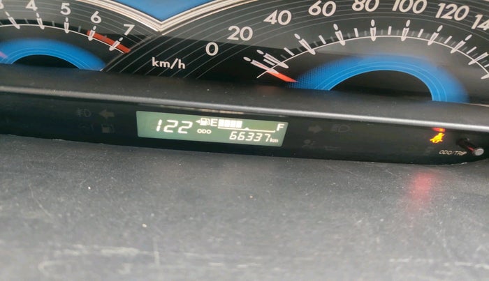 2014 Toyota Etios CROSS 1.5 V, Petrol, Manual, 66,337 km, interior