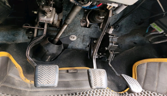 2014 Toyota Etios CROSS 1.5 V, Petrol, Manual, 66,337 km, interior