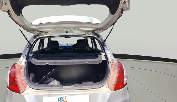 2013 Maruti Swift LXI, Petrol, Manual, 1,05,850 km, exterior