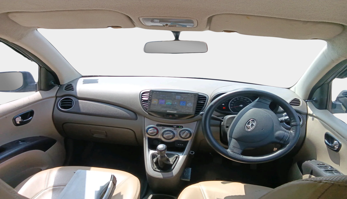 2015 Hyundai i10 SPORTZ 1.1, Petrol, Manual, 40,615 km, interior