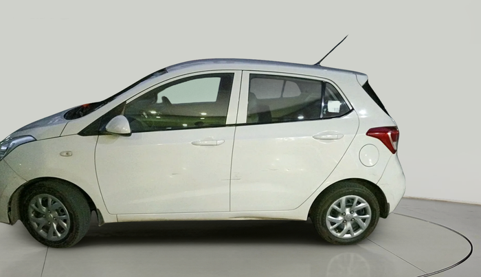 2017 Hyundai Grand i10 SPORTZ (O) 1.2 KAPPA VTVT, Petrol, Manual, 43,452 km, exterior