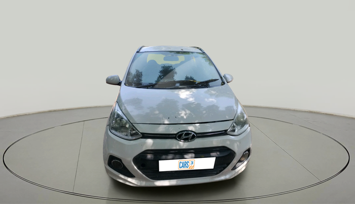 2015 Hyundai Grand i10 SPORTZ 1.2 KAPPA VTVT, Petrol, Manual, 2,00,819 km, exterior