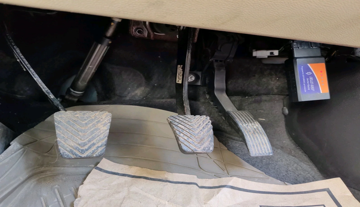 2013 Hyundai Verna FLUIDIC 1.6 VTVT SX, Petrol, Manual, 1,46,903 km, interior