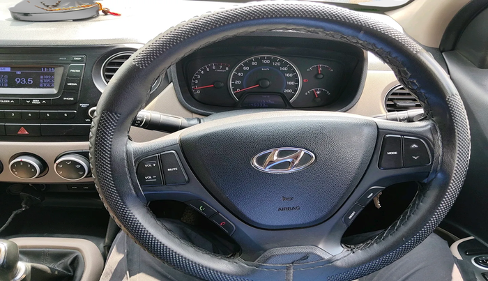 2016 Hyundai Grand i10 SPORTZ 1.2 KAPPA VTVT, Petrol, Manual, 1,46,033 km, interior