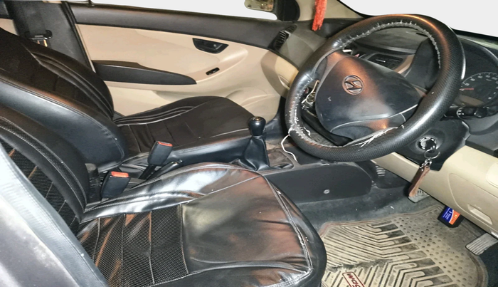 2013 Hyundai Eon ERA +, Petrol, Manual, 90,323 km, interior