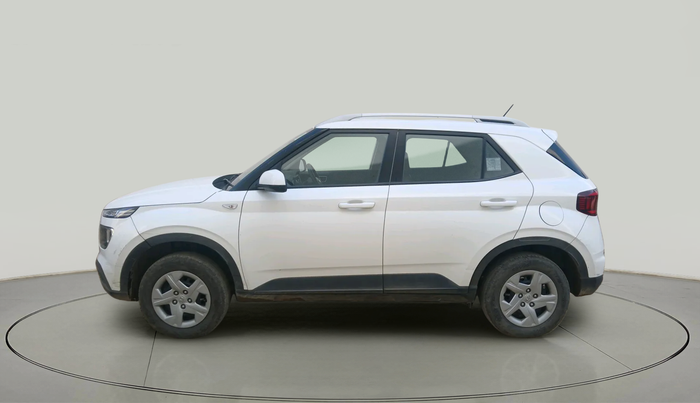 2020 Hyundai VENUE S 1.2, Petrol, Manual, 34,559 km, exterior
