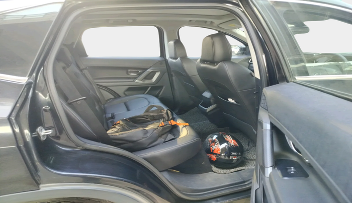 2020 Tata Harrier XZ PLUS 2.0L, Diesel, Manual, 74,600 km, interior