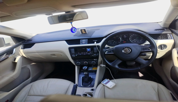 2013 Skoda Octavia STYLE 1.8 TSI AT, Petrol, Automatic, 72,538 km, interior