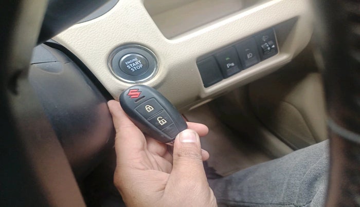 2016 Maruti Ciaz ZXI, Petrol, Manual, 76,683 km, interior