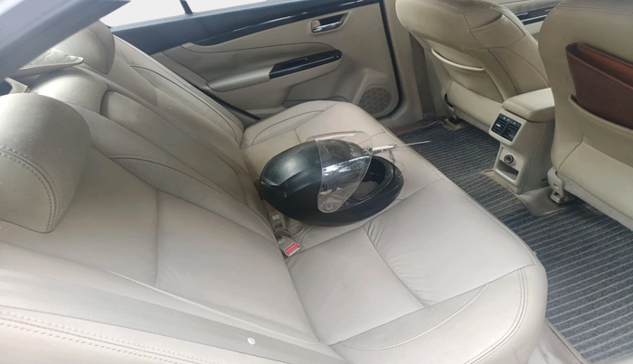2016 Maruti Ciaz ZXI, Petrol, Manual, 76,683 km, interior