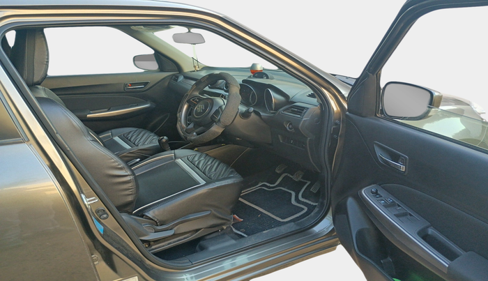 2021 Maruti Swift ZXI, Petrol, Manual, 13,057 km, interior