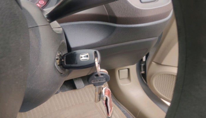 2013 Honda Amaze 1.2L I-VTEC S, Petrol, Manual, 60,572 km, interior