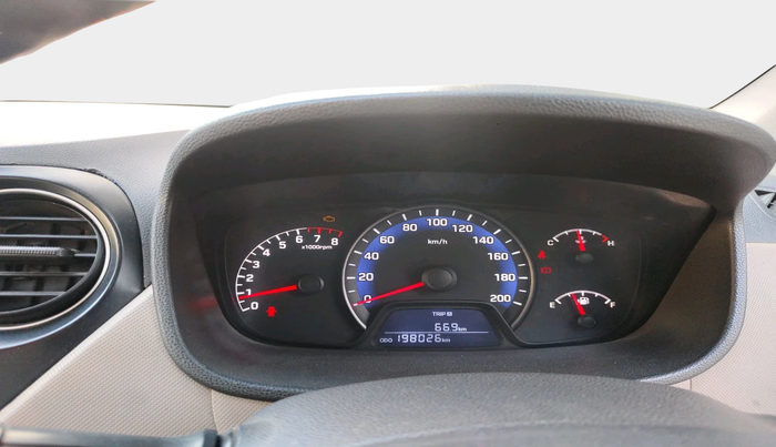 2014 Hyundai Xcent S 1.2, Petrol, Manual, 1,98,026 km, interior