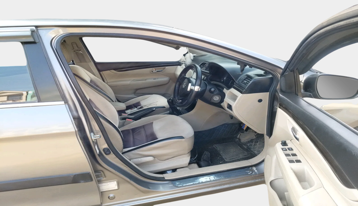 2017 Maruti Ciaz VDI (O) SHVS, Diesel, Manual, 68,572 km, interior