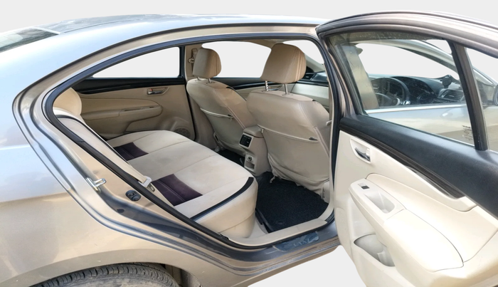 2017 Maruti Ciaz VDI (O) SHVS, Diesel, Manual, 68,572 km, interior