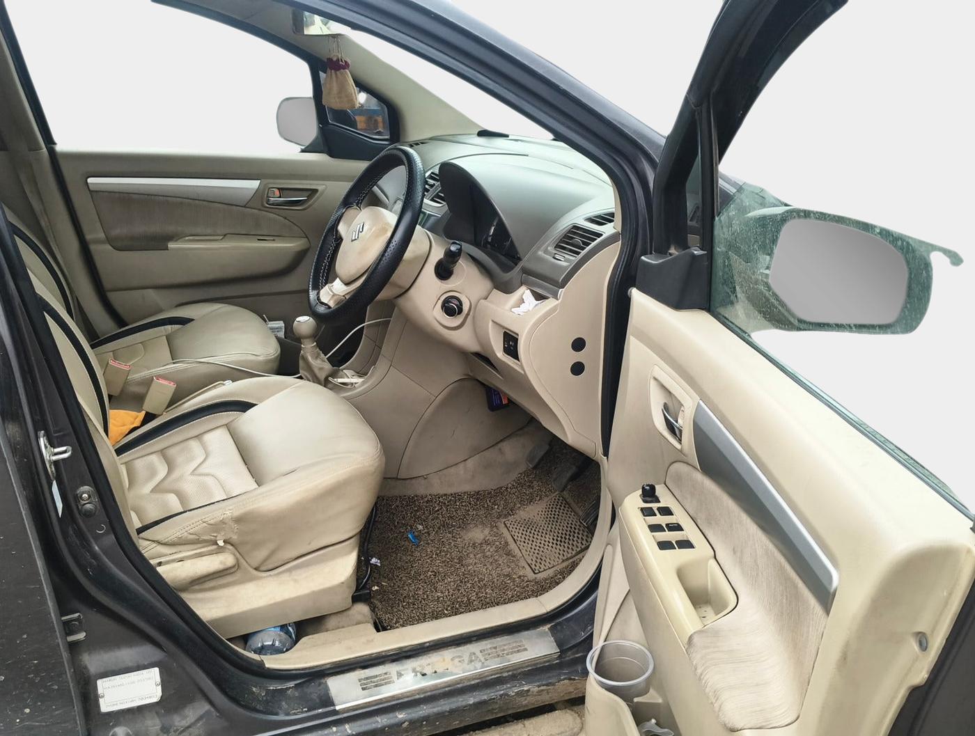2014 Maruti Ertiga VXI CNG, Petrol, Manual, 1,20,194 km, interior