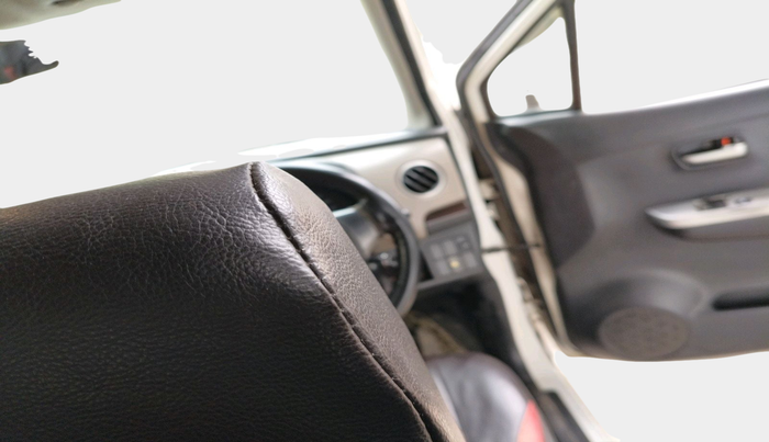 2013 Maruti Wagon R 1.0 LXI CNG, Petrol, Manual, 1,38,065 km, interior