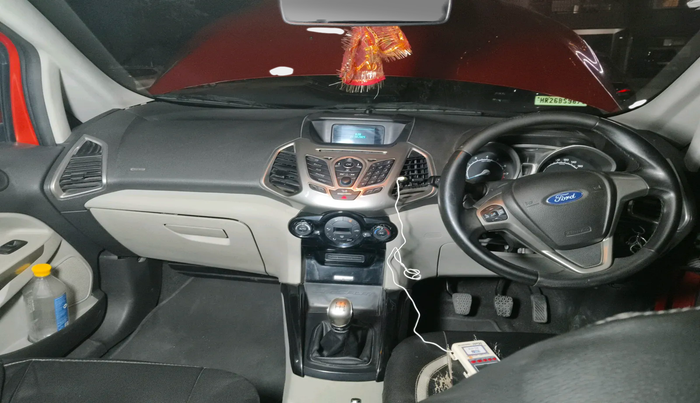 2015 Ford Ecosport TITANIUM 1.0L ECOBOOST, Petrol, Manual, 1,21,168 km, interior