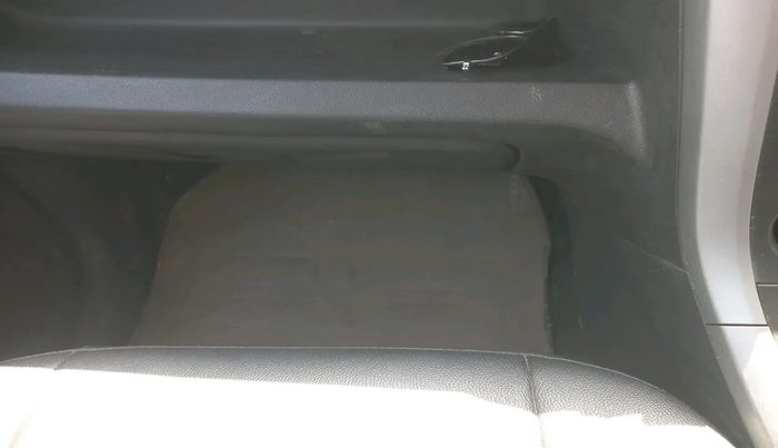 2013 Maruti Ritz VXI, Petrol, Manual, 1,05,046 km, interior