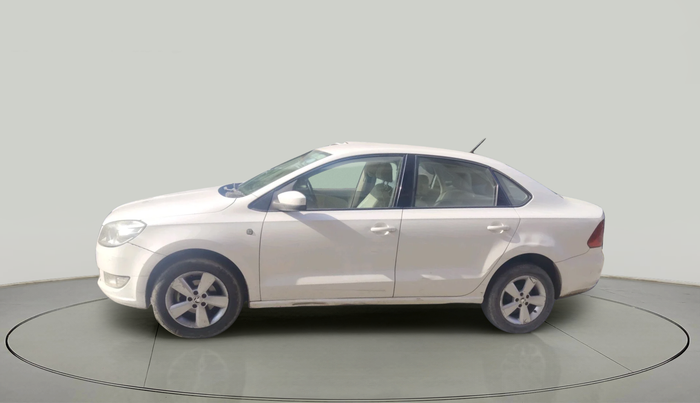2015 Skoda Rapid Elegance 1.6 MPI AT, Petrol, Automatic, 92,169 km, exterior