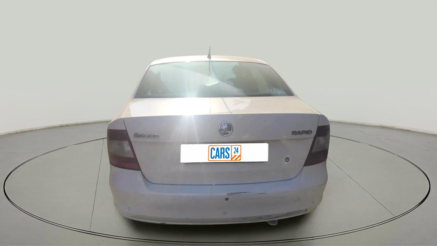 2015 Skoda Rapid Elegance 1.6 MPI AT, Petrol, Automatic, 92,169 km, exterior