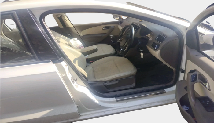 2015 Skoda Rapid Elegance 1.6 MPI AT, Petrol, Automatic, 92,169 km, interior