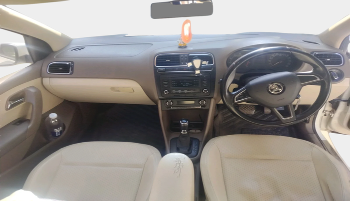 2015 Skoda Rapid Elegance 1.6 MPI AT, Petrol, Automatic, 92,169 km, interior